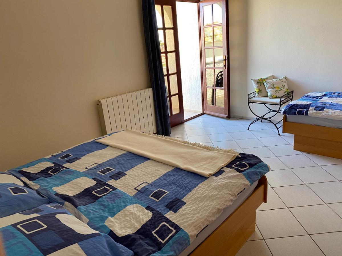Apartments Stanic Zadar Bagian luar foto